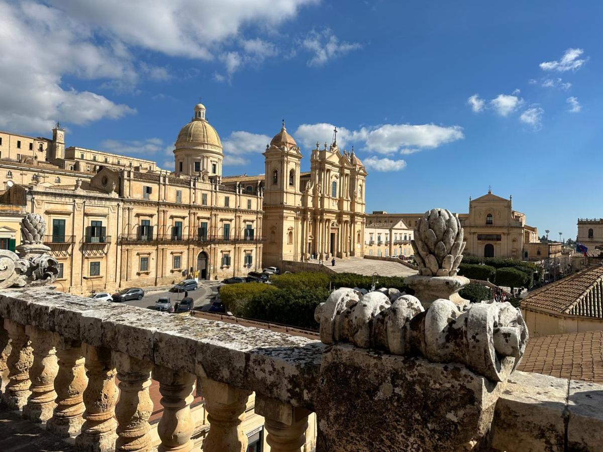 Tannur Del Carmine Villa โนโต ภายนอก รูปภาพ