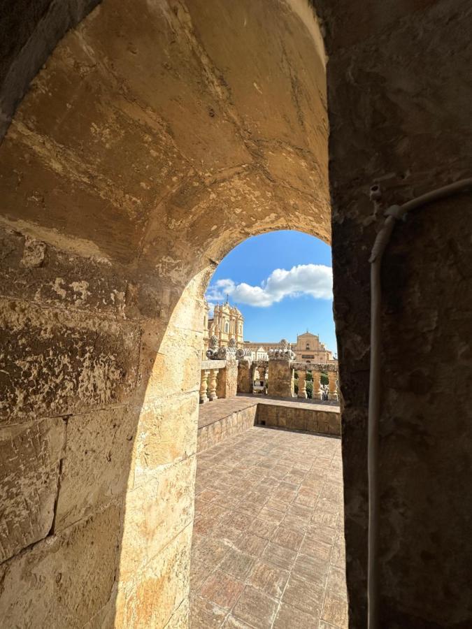 Tannur Del Carmine Villa โนโต ภายนอก รูปภาพ